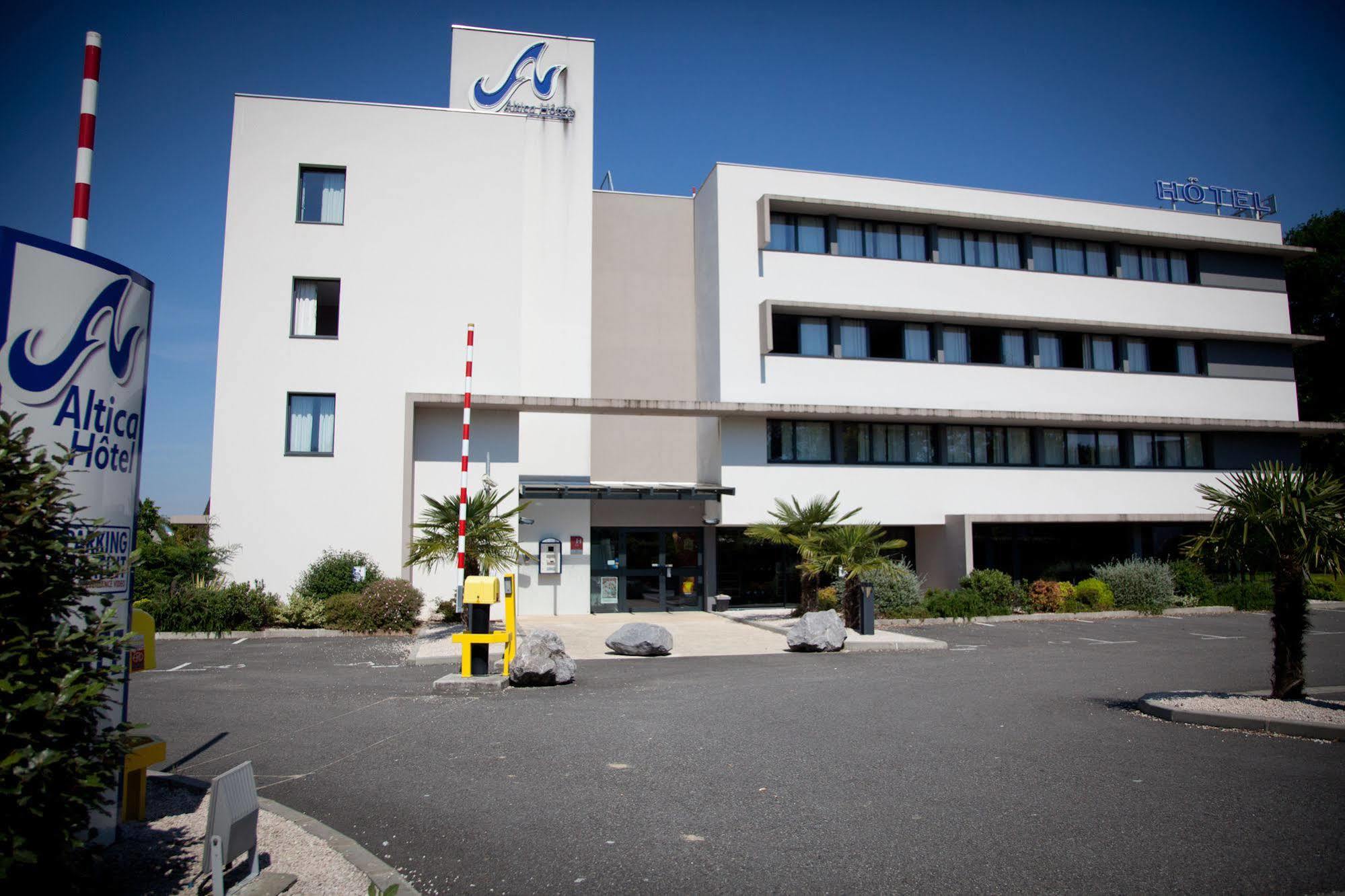 B&B Hotel Pau Zenith Eksteriør bilde