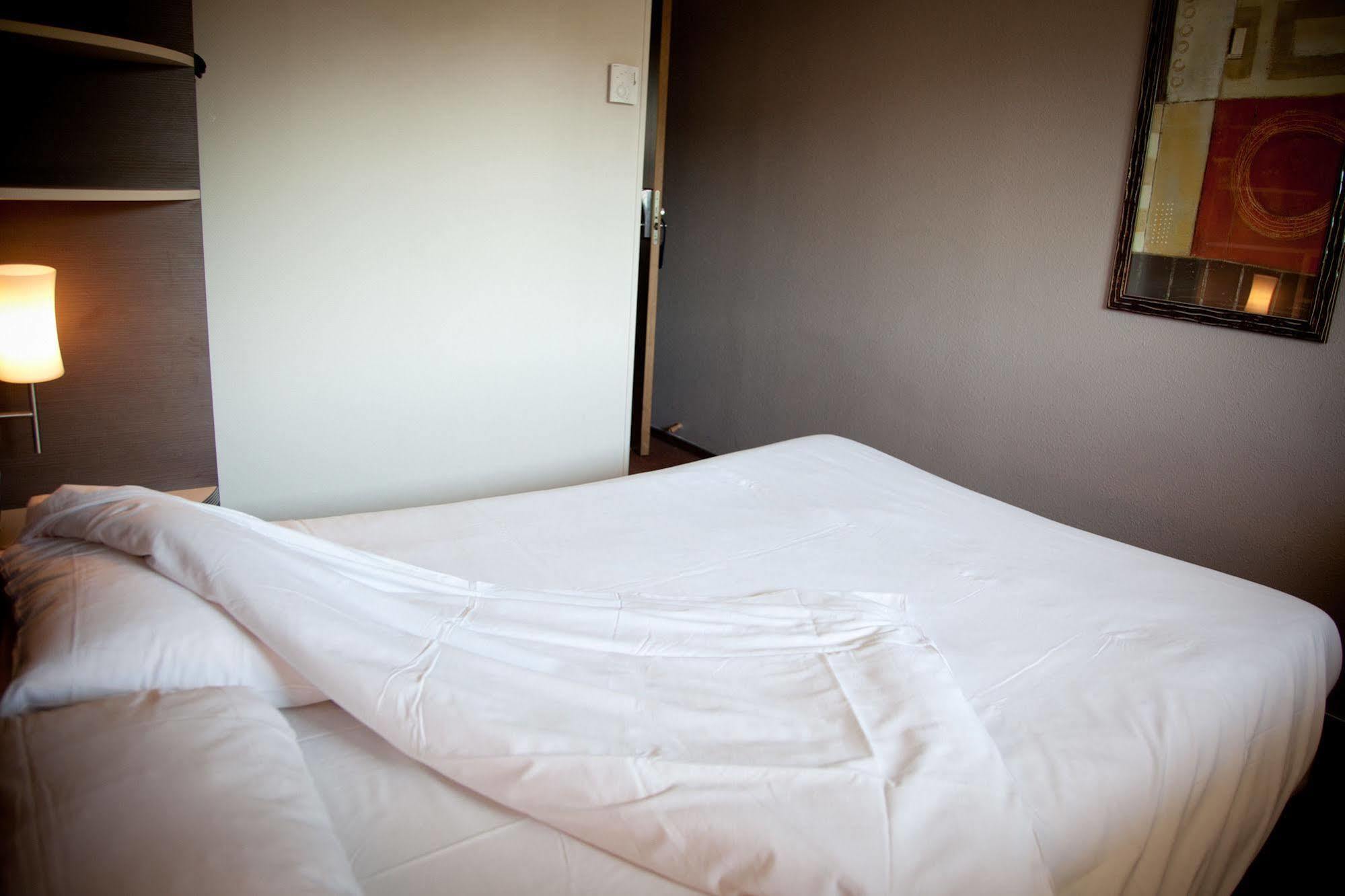 B&B Hotel Pau Zenith Eksteriør bilde