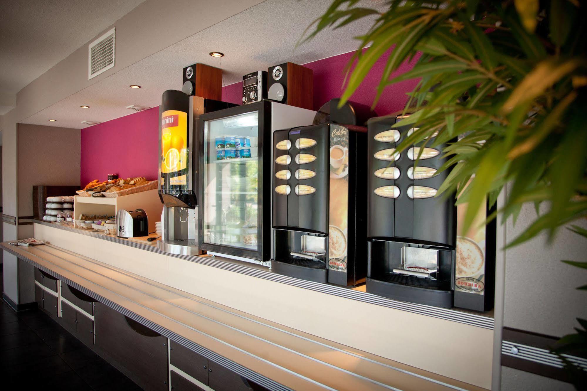B&B Hotel Pau Zenith Eksteriør bilde