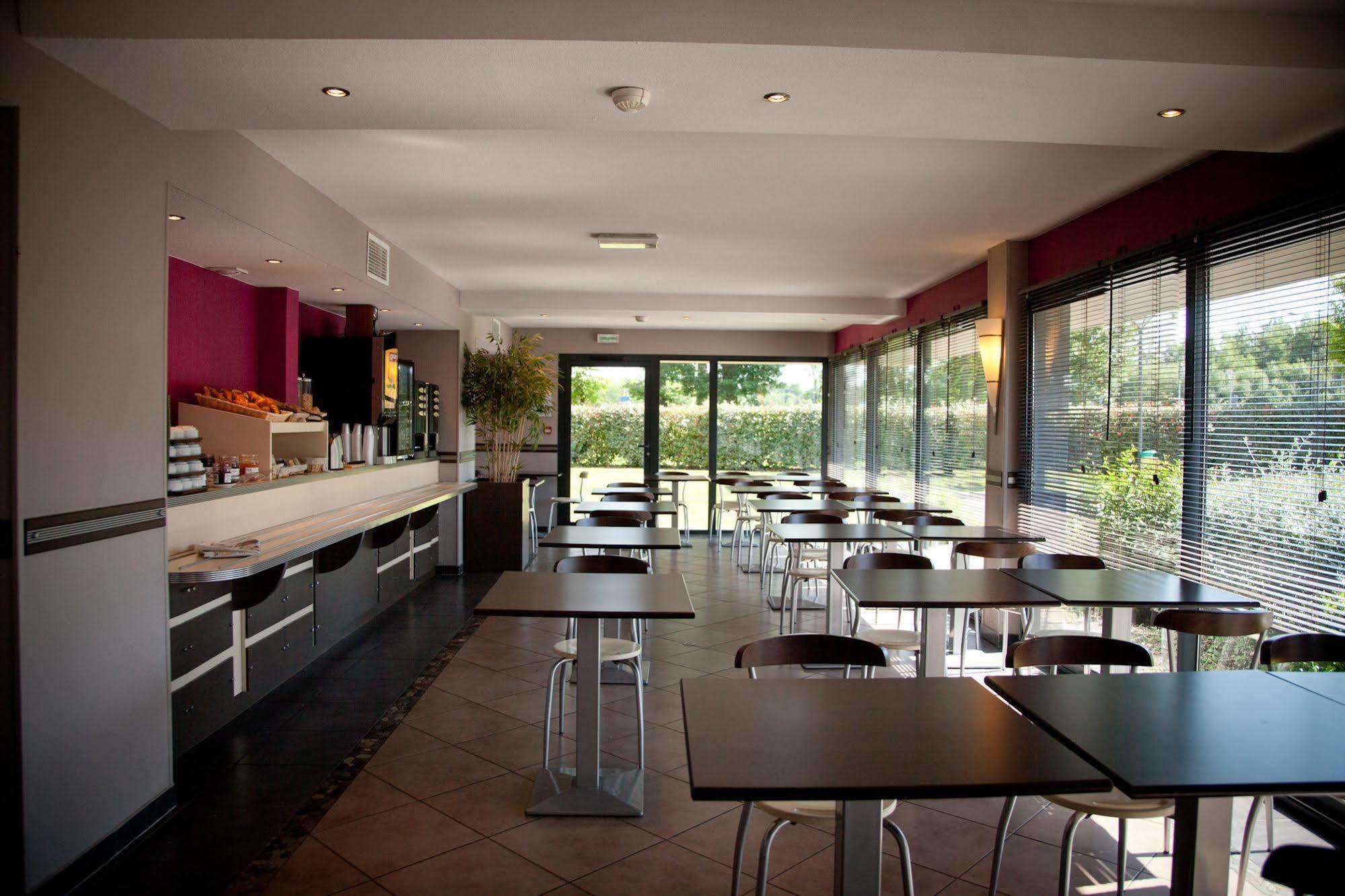 B&B Hotel Pau Zenith Eksteriør bilde